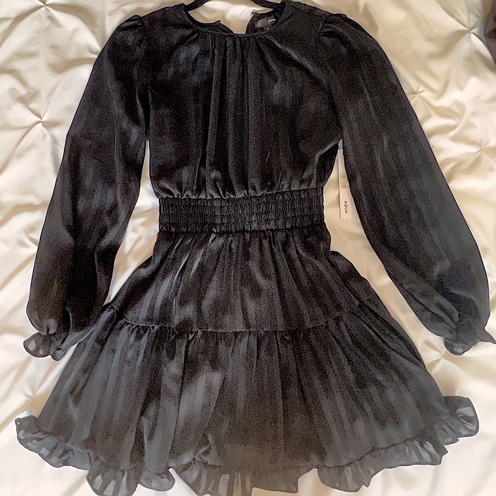 Elegant Long Sleeve Dress / Size XS